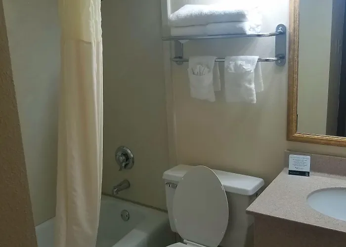 Inn Quality I-80 4*