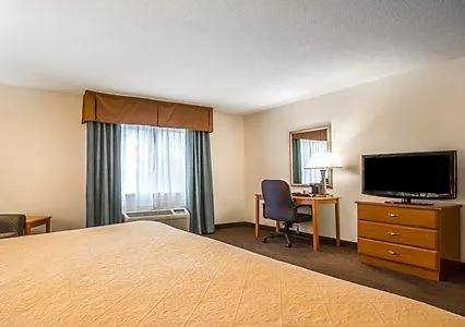 Quality I-80 Inn 4*