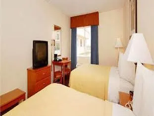 Quality I-80 Inn 4*